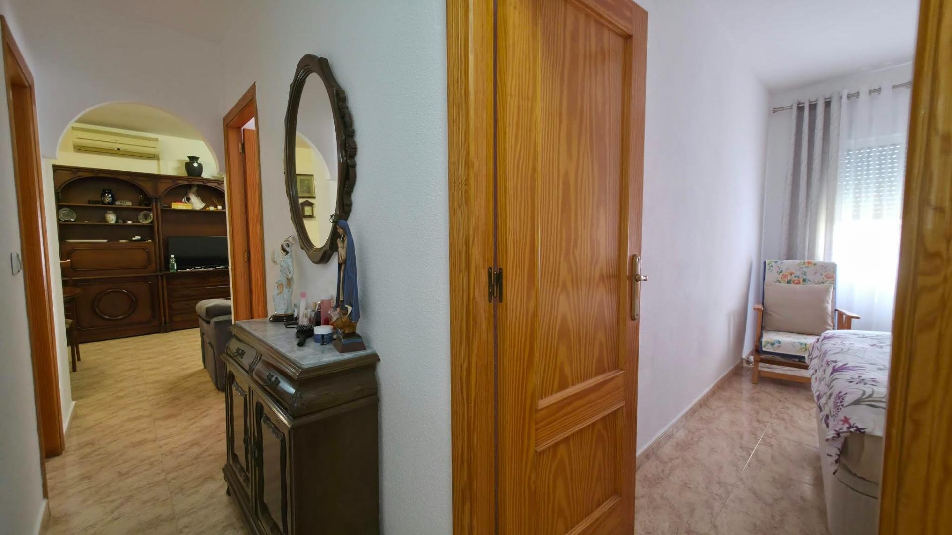 Appartamento a Torrevieja, Alicante, Spagna 3 camere da letto, 86 mq. N° 195185