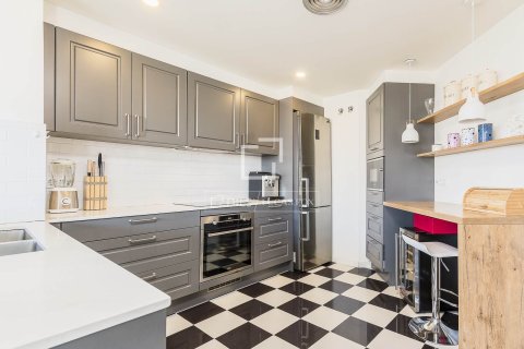 Dzīvoklis pārdošanā Barcelona, Spānijā 2 istabas, 129 m2 Nr. 150516 - attēls 16