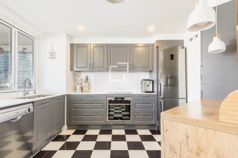 Dzīvoklis pārdošanā Barcelona, Spānijā 2 istabas, 129 m2 Nr. 150516 - attēls 15