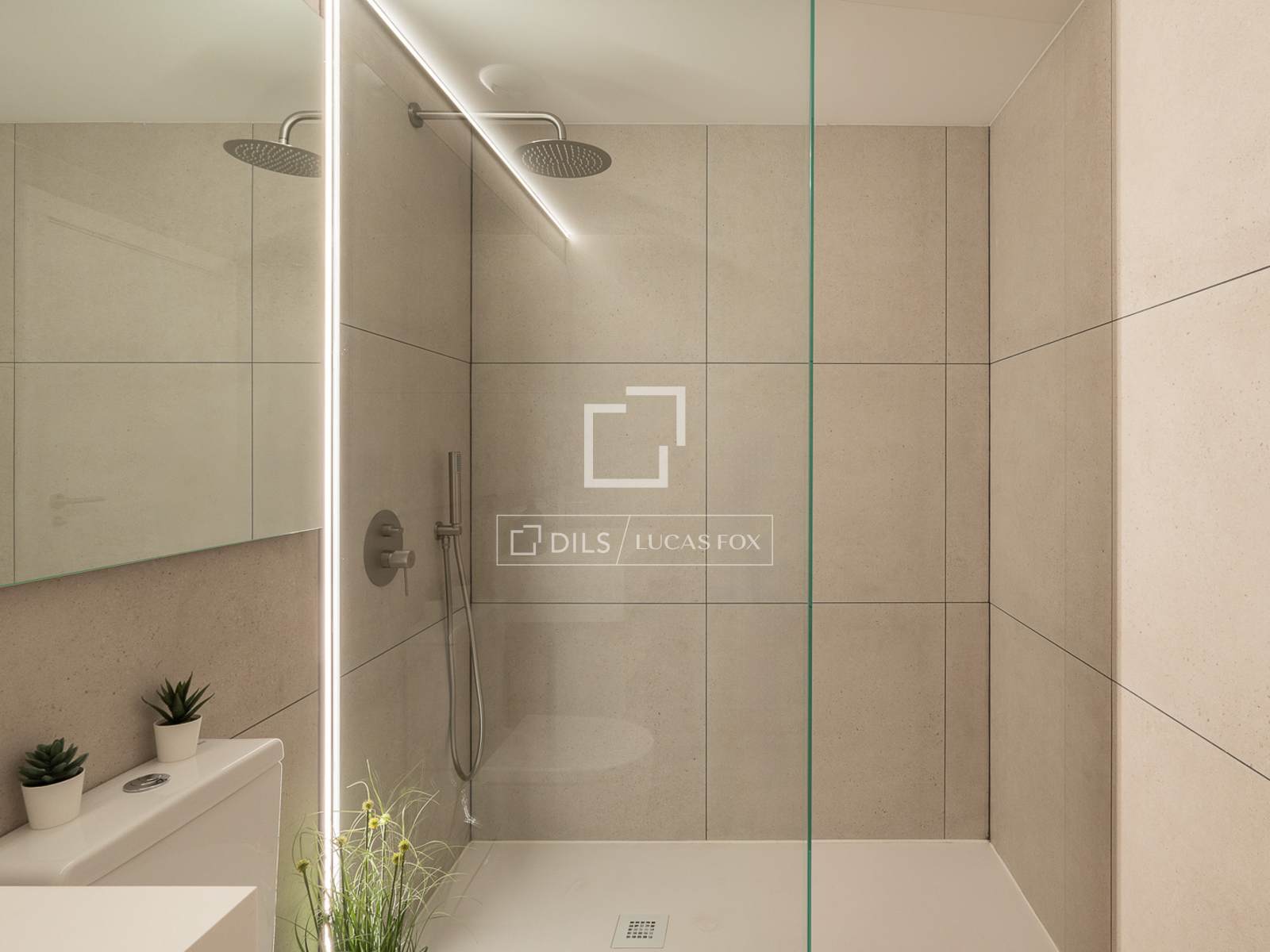 Appartamento a Barcelona, Spagna 3 camere da letto, 86 mq. N° 150515