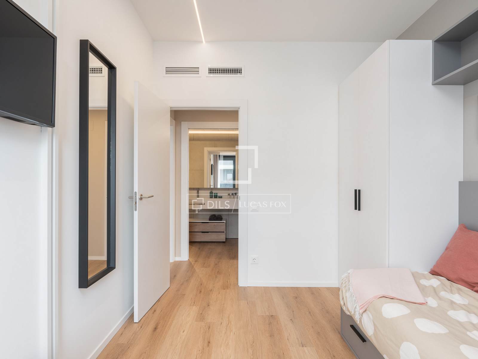 Appartamento a Barcelona, Spagna 3 camere da letto, 86 mq. N° 150515