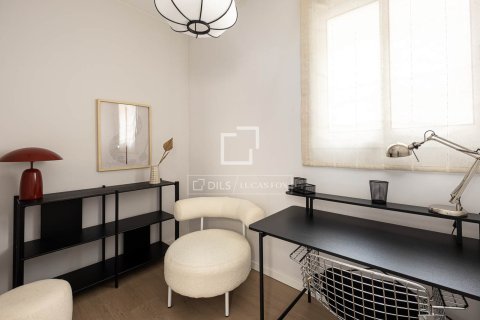 Apartment à vendre à Barcelona, Espagne, 3 chambres, 103 m2 No. 150512 - photo 16