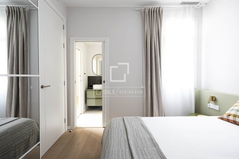 Apartment à vendre à Barcelona, Espagne, 3 chambres, 103 m2 No. 150512 - photo 14