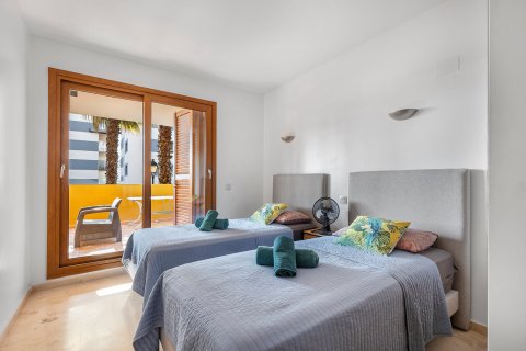 Huoneisto myytävänä Punta Prima, Alicante, Espanja, 2 makuuhuonetta, 128 m2 No. 166200 - kuva 19