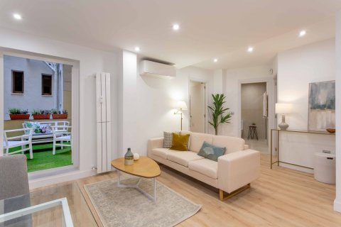 Apartament Madrid, Hiszpania 2 sypialnie, 76 mkw. nr 67418 – zdjęcie 1