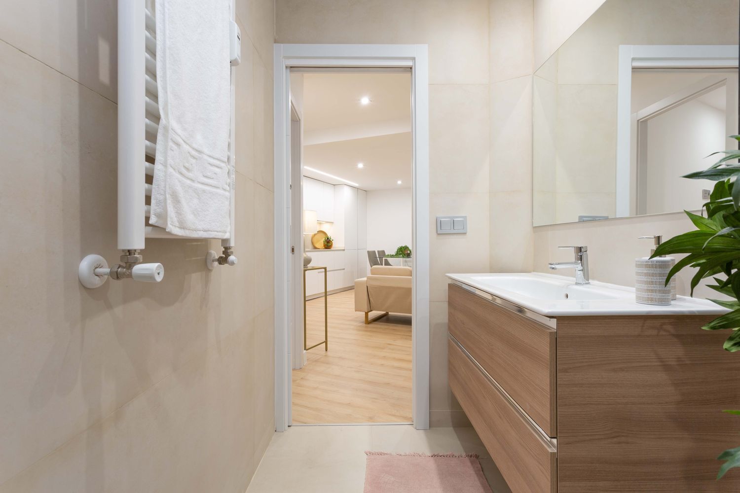 Wohnung in Madrid, Spanien 2 Schlafzimmer, 76 m2 Nr. 67418