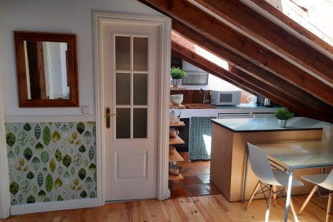 Apartment for sale Madrid, Spain 2 bedrooms, 68 sq.m. No. 67421 - photo 1