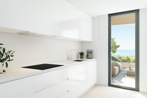 Bungalow for sale Torremolinos, Malaga, Spain 2 bedrooms, 121 sq.m. No. 134971 - photo 11