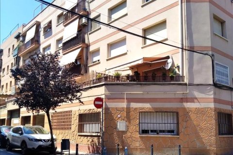 Apartament w Viladecans, Barcelona, Hiszpania 4 sypialnie, 76 mkw. nr 167204 – zdjęcie 5