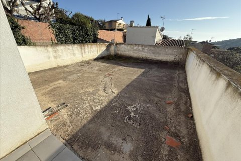 House for sale in Arenys de Mar, Barcelona, Spain 1 bedroom, 452 sq.m. No. 167203 - photo 24