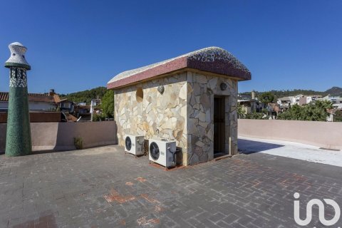 Dom w Sant Boi de Llobregat, Barcelona, Hiszpania 6 sypialni, 300 mkw. nr 154139 – zdjęcie 23