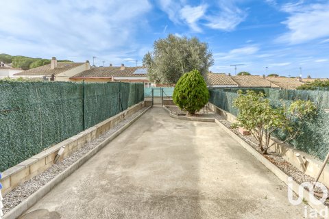 Dom w L'Escala, Girona, Hiszpania 5 sypialni, 212 mkw. nr 154140 – zdjęcie 12