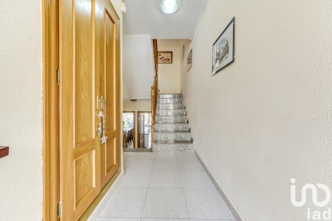 Dom w L'Escala, Girona, Hiszpania 5 sypialni, 212 mkw. nr 154140 – zdjęcie 3