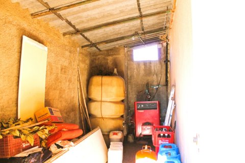 Talo myytävänä La Bisbal Del Penedes, Tarragona, Espanja, 7 makuuhuonetta, 155 m2 No. 154138 - kuva 16