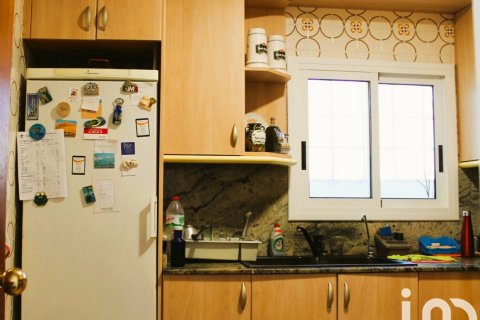 Talo myytävänä La Bisbal Del Penedes, Tarragona, Espanja, 7 makuuhuonetta, 155 m2 No. 154138 - kuva 7