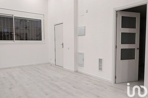 Wohnung zum Verkauf in Sabadell, Barcelona, Spanien 3 Schlafzimmer, 94 m2 Nr. 154141 - Foto 3