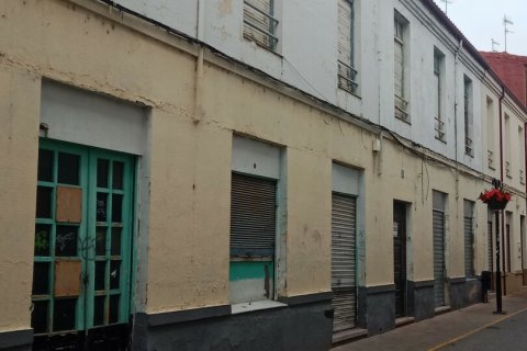 Talo myytävänä Santa Maria del Paramo, Leon, Espanja, 9 makuuhuonetta, 632 m2 No. 154135 - kuva 22