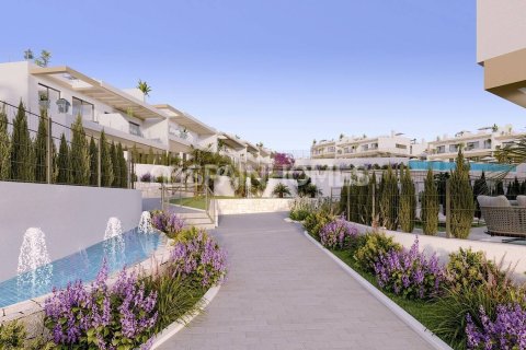 Penthäuser zum Verkauf in Torrevieja, Alicante, Spanien 2 Schlafzimmer, 77 m2 Nr. 161597 - Foto 3