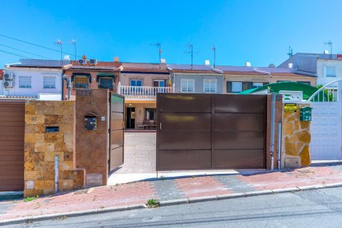 Продажа дома в Лос Альтос, Аликанте, Испания 2 спальни, 94м2 №109074 - фото 2