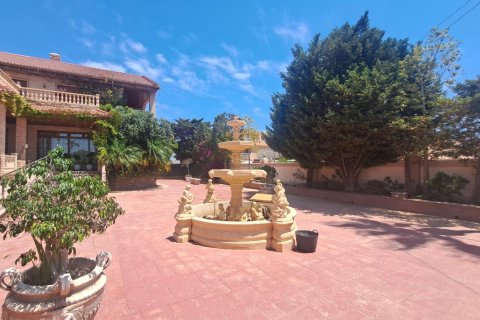 Commercial property for sale La Zenia, Alicante, Spain 871 sq.m. No. 109060 - photo 8