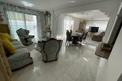 Penthouse for sale in Finestrat, Alicante, Spain 2 bedrooms, 150 sq.m. No. 165300 - photo 3