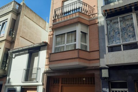Casa a Cullera, Valencia, Spagna 6 camere da letto, 540 mq. N° 165302