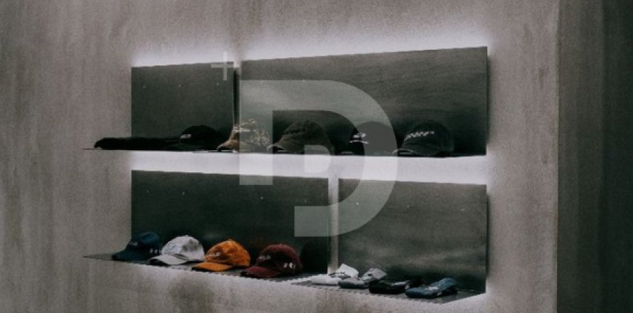 Retail store in Ciutat Vella, Barcelona, Spain 140 sq.m. No. 151921