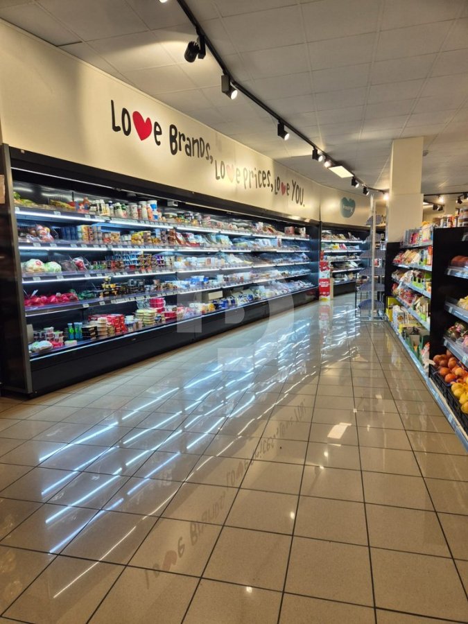 Retail store in Spagna 589 mq. N° 151919