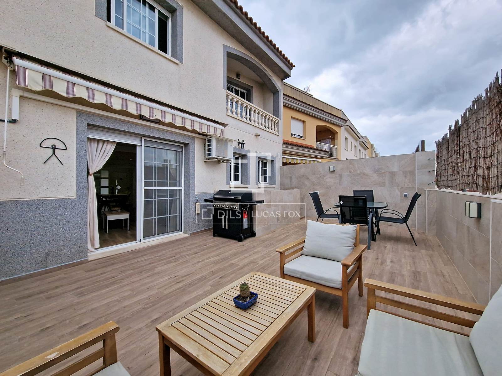 Villa i Vilanova i la Geltru, Barcelona, Spanien 4 sovrum, 176 kvm. Nr. 161381