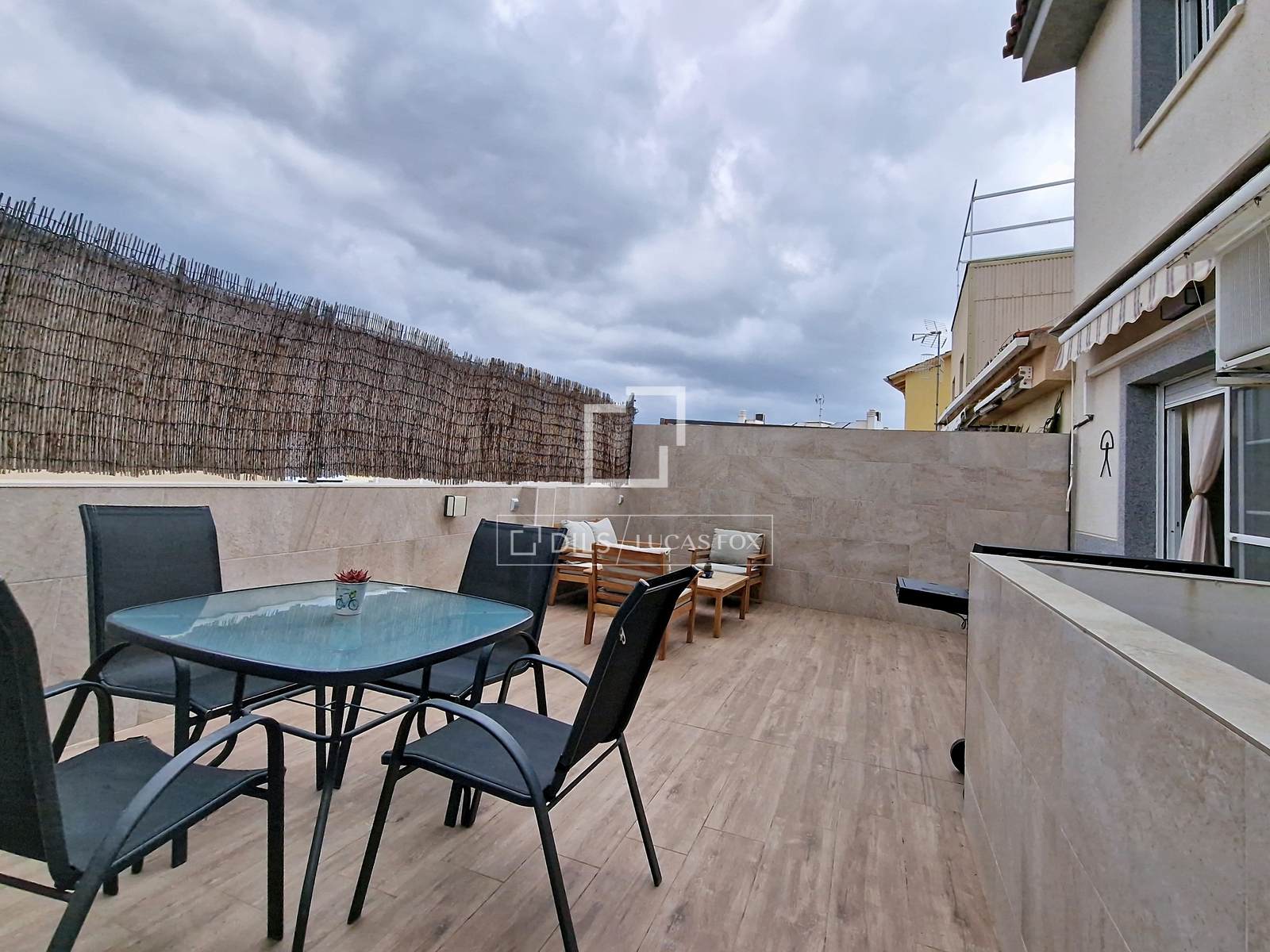 Villa i Vilanova i la Geltru, Barcelona, Spanien 4 sovrum, 176 kvm. Nr. 161381