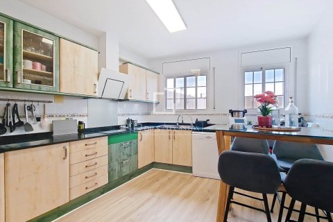 Villa in vendita a Vilanova i la Geltru, Barcelona, Spagna 4 camere da letto, 176 mq. N° 161381 - foto 3