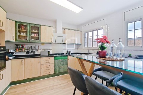 Villa in vendita a Vilanova i la Geltru, Barcelona, Spagna 4 camere da letto, 176 mq. N° 161381 - foto 21