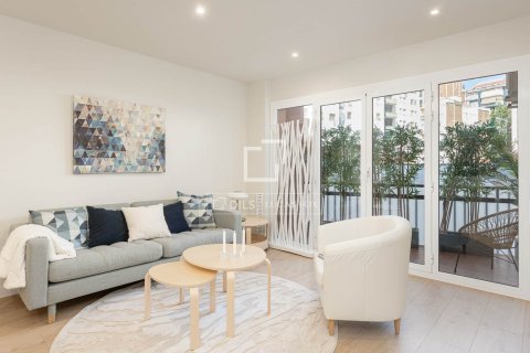 Lägenhet till salu i Barcelona, Spanien 3 sovrum, 92 kvm. Nr. 161382 - foto 4