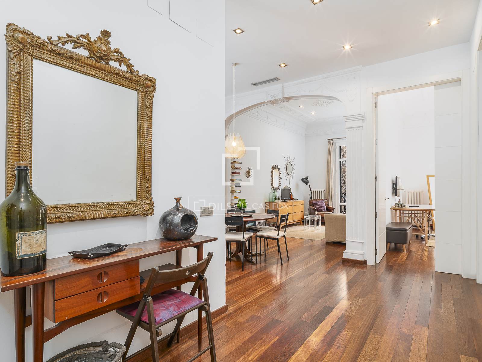 Huoneisto Barcelona, Espanja 2 makuuhuonetta, 82 m2 No. 161380