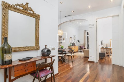 Lägenhet till salu i Barcelona, Spanien 2 sovrum, 82 kvm. Nr. 161380 - foto 30