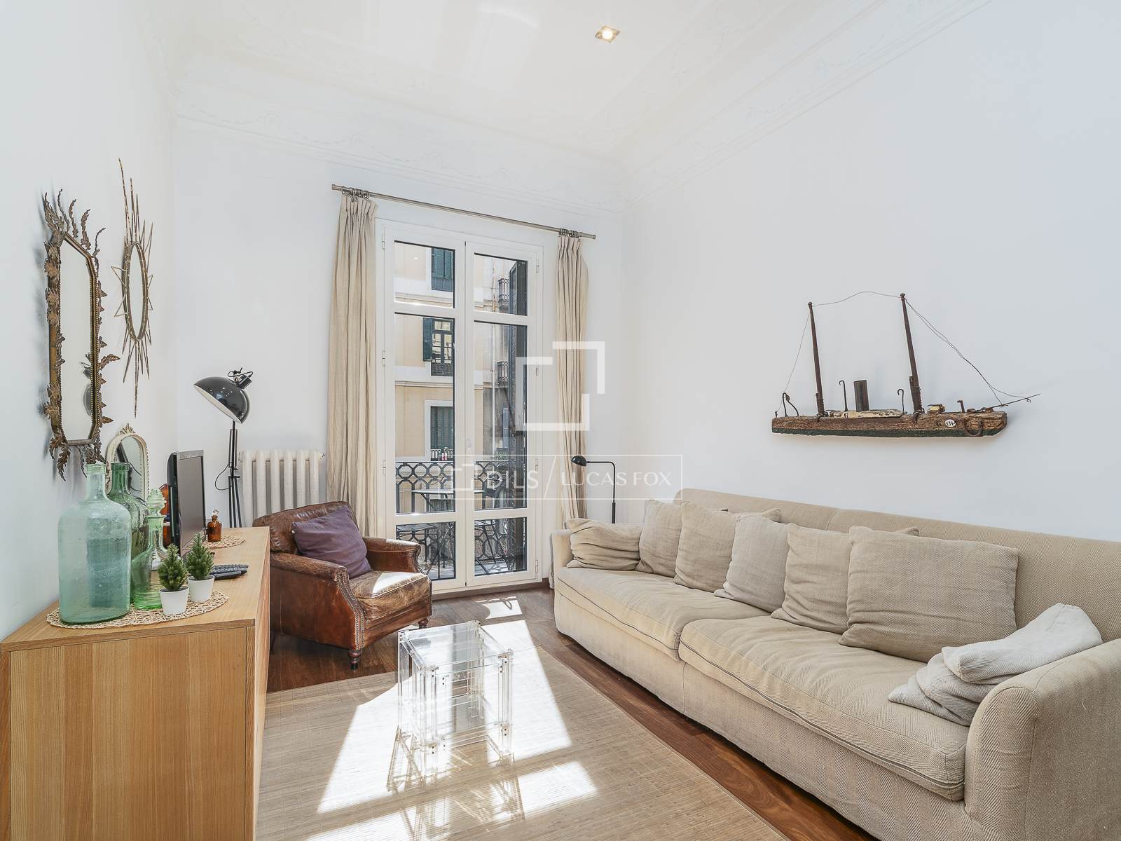 Huoneisto Barcelona, Espanja 2 makuuhuonetta, 82 m2 No. 161380