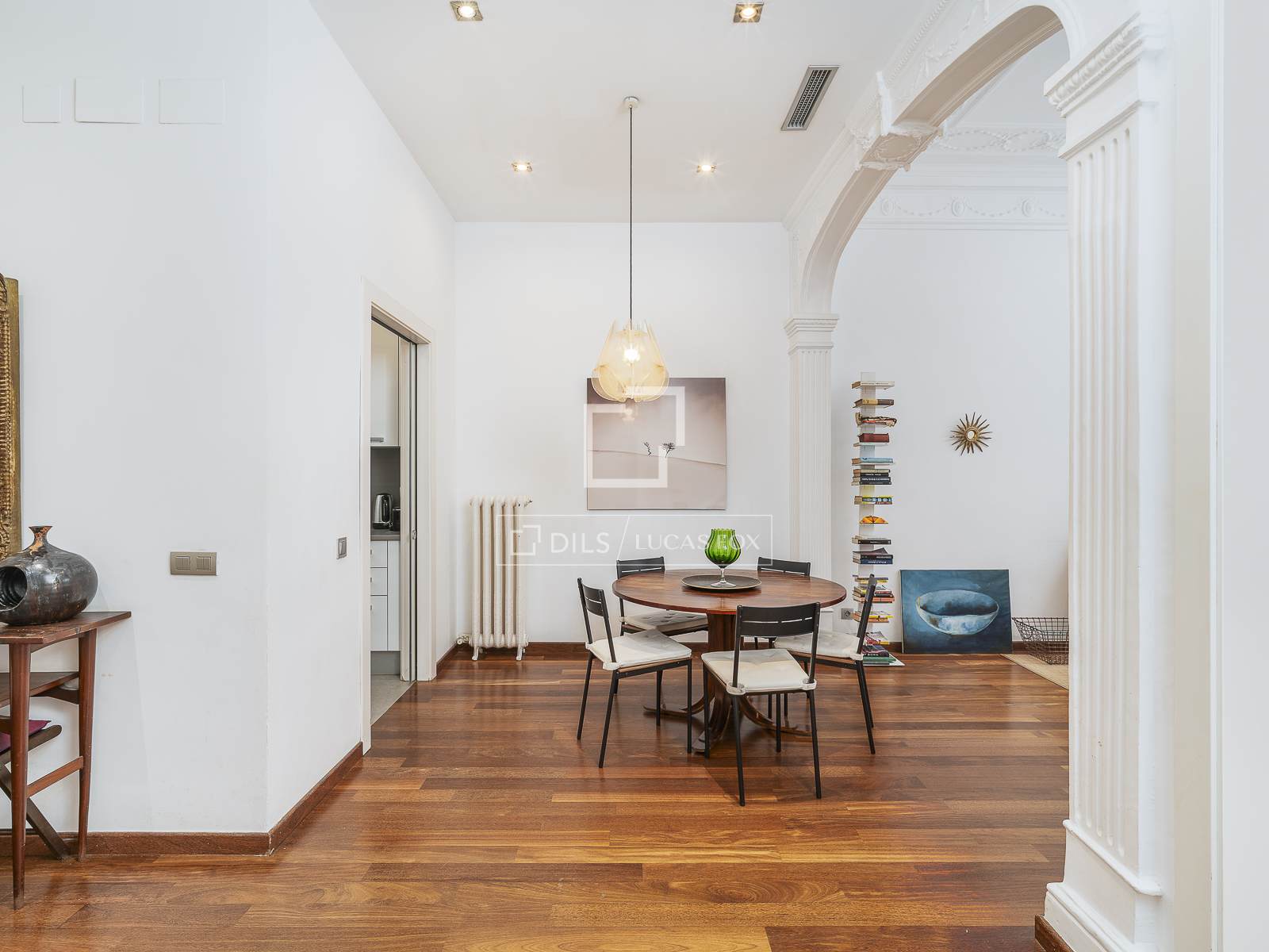 Huoneisto Barcelona, Espanja 2 makuuhuonetta, 82 m2 No. 161380