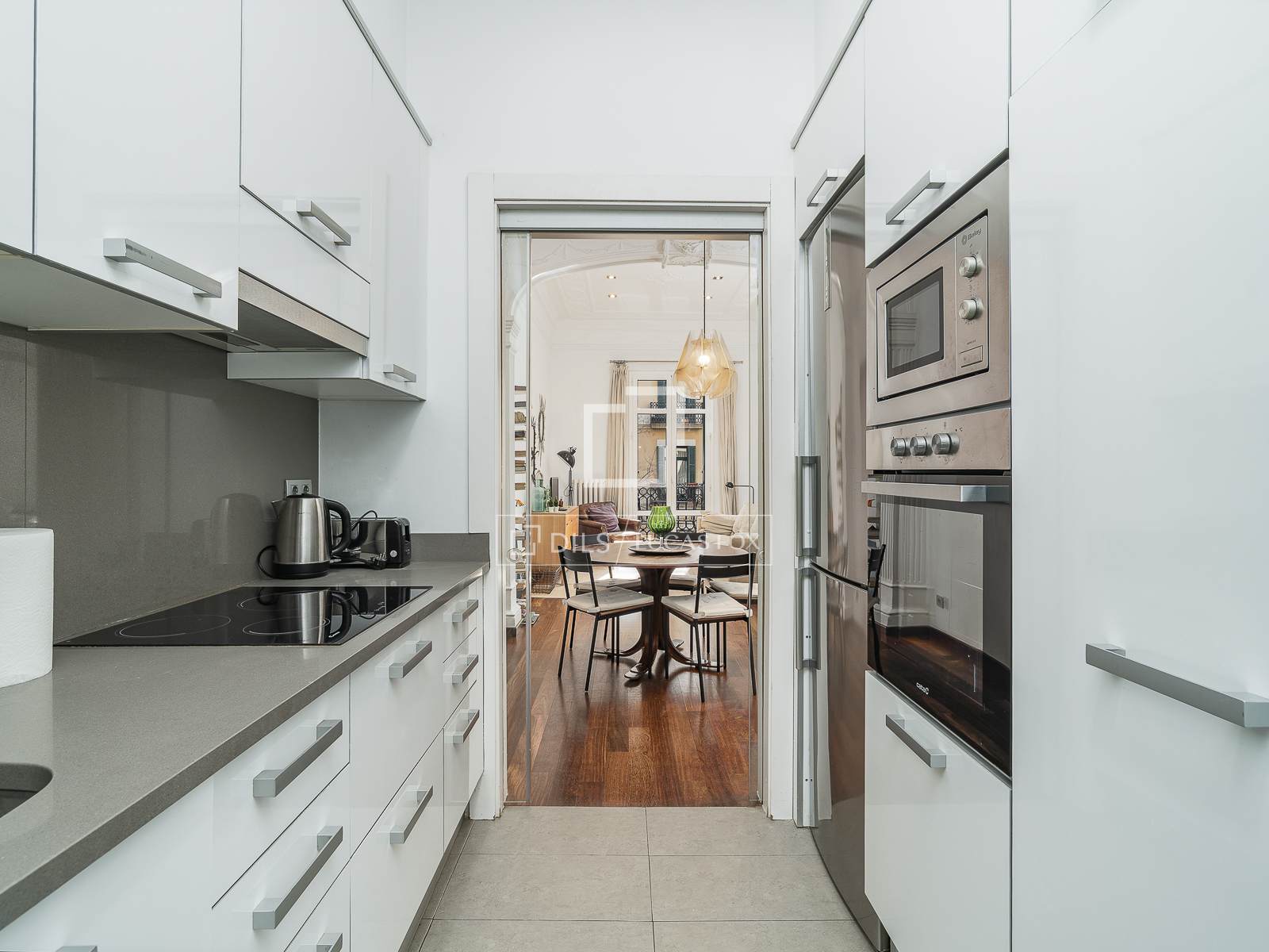 Huoneisto Barcelona, Espanja 2 makuuhuonetta, 82 m2 No. 161380