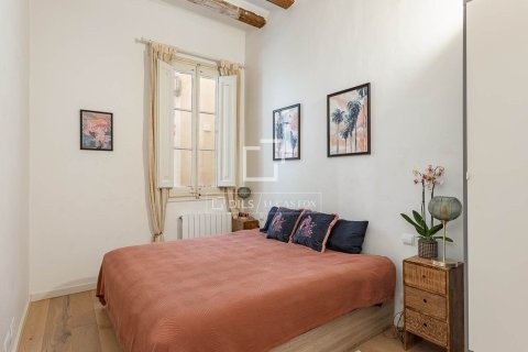 Lägenhet till salu i Barcelona, Spanien 2 sovrum, 105 kvm. Nr. 161384 - foto 22