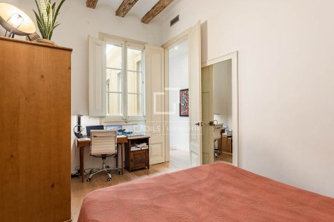 Lägenhet till salu i Barcelona, Spanien 2 sovrum, 105 kvm. Nr. 161384 - foto 29