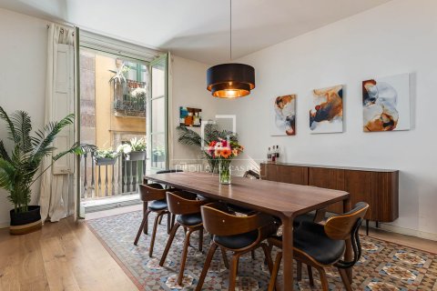 Lägenhet till salu i Barcelona, Spanien 2 sovrum, 105 kvm. Nr. 161384 - foto 8