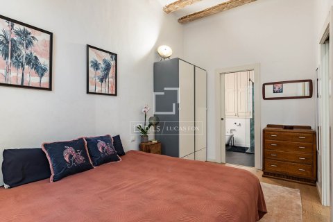 Lägenhet till salu i Barcelona, Spanien 2 sovrum, 105 kvm. Nr. 161384 - foto 20