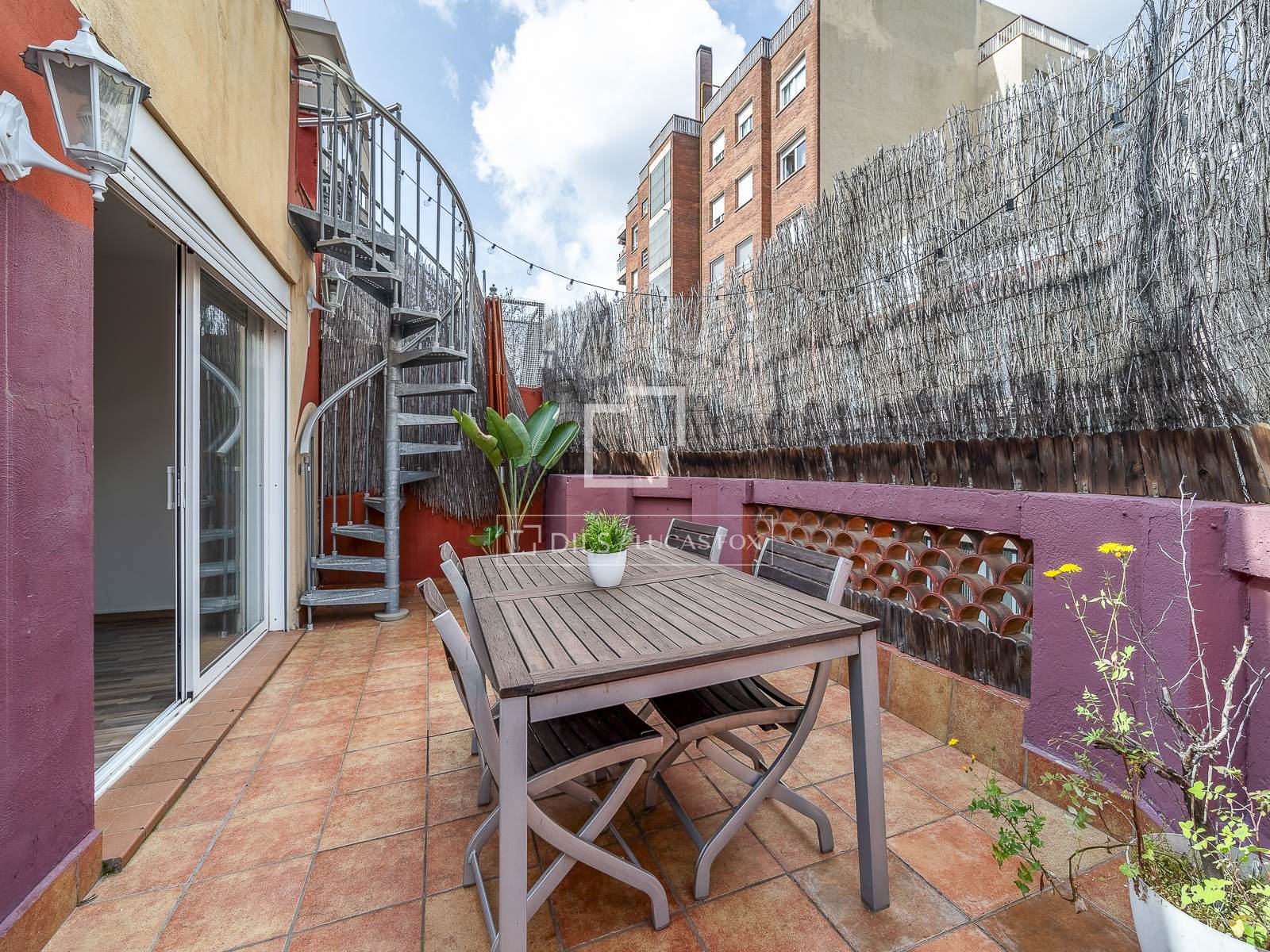 Appartamento a Barcelona, Spagna 2 camere da letto, 63 mq. N° 161379