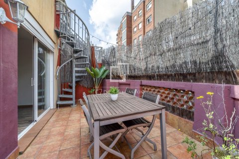 Lägenhet till salu i Barcelona, Spanien 2 sovrum, 63 kvm. Nr. 161379 - foto 4