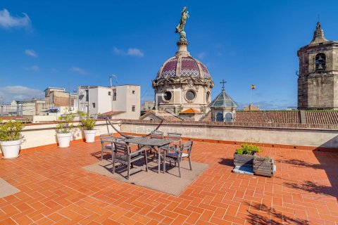 Lägenhet till salu i Barcelona, Spanien 3 sovrum, 192 kvm. Nr. 161378 - foto 13