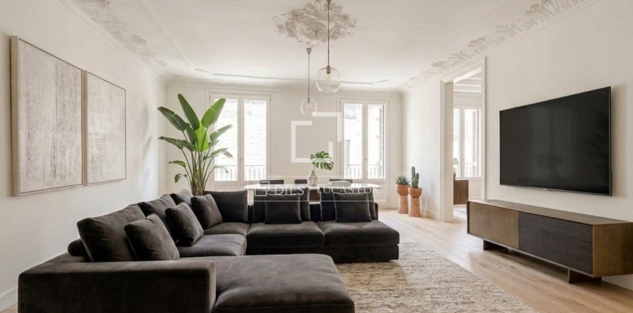 Huoneisto Barcelona, Espanja 3 makuuhuonetta, 192 m2 No. 161378