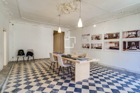 Lägenhet till salu i Barcelona, Spanien 3 sovrum, 192 kvm. Nr. 161378 - foto 10