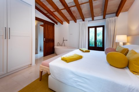 Finca for sale Colonia De Sant Pere, Mallorca, Spain 7 bedrooms, 700 sq.m. No. 111859 - photo 30