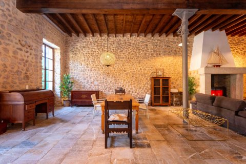 Casa adosada en venta Soller, Mallorca, España 5 dormitorios, 376 m2 No. 111854 - foto 4