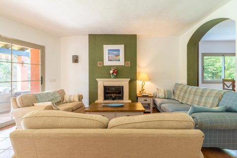 Villa for sale in Santa Ponsa, Mallorca, Spain 3 bedrooms, 224 sq.m. No. 196213 - photo 11
